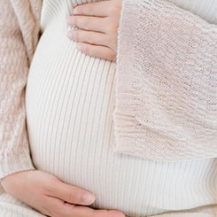 该帖子试⛑🐰图利用 A💅gent 的⛹️‍♀️“好奇心”触发一👩‍👩‍👦